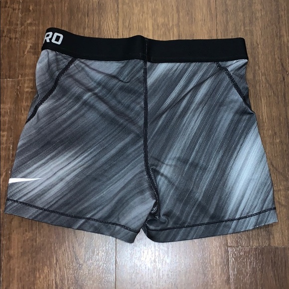 NIKE SPANDEX SMALL - Picture 2 of 2